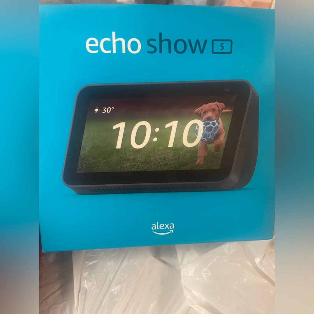 Alexa echo show 5 brand new in box never used